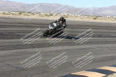 media/Jan-16-2026-CVMA Friday Practice (Fri) [[6f2bf47531]]/5-Racer 4-Trackday1/Session 2 (Bowl)/